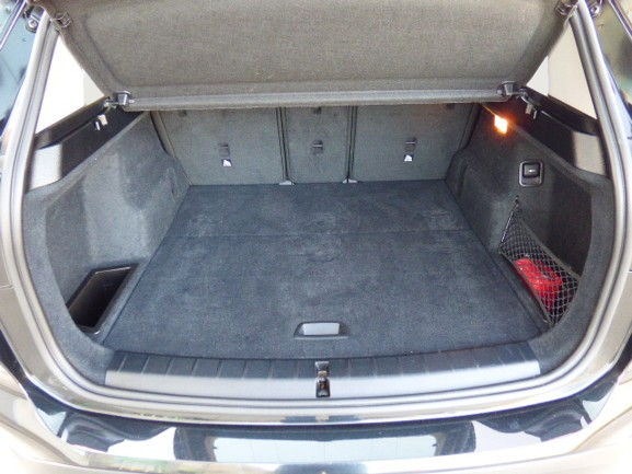 P1680321-removebg-preview