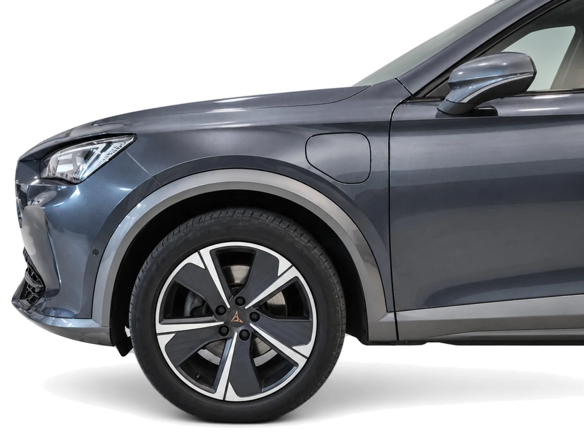 CUPRA_FORMENTOR_GRIS_20260925_007