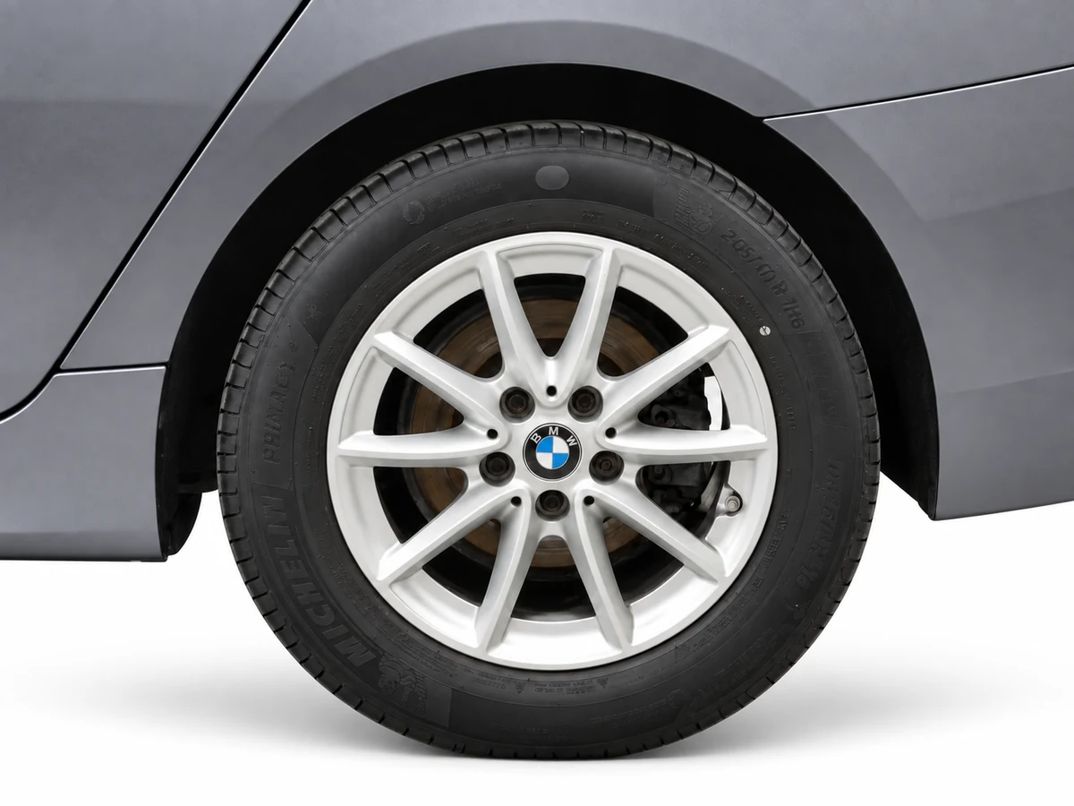 BMW_SERIE_2_GRAN_TOURER_GRIS_018