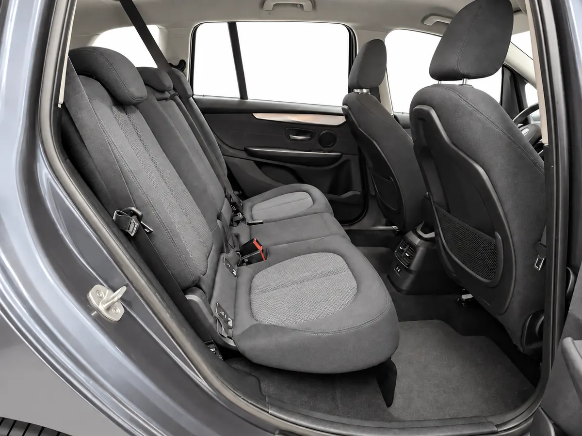 BMW_SERIE_2_GRAN_TOURER_GRIS_037