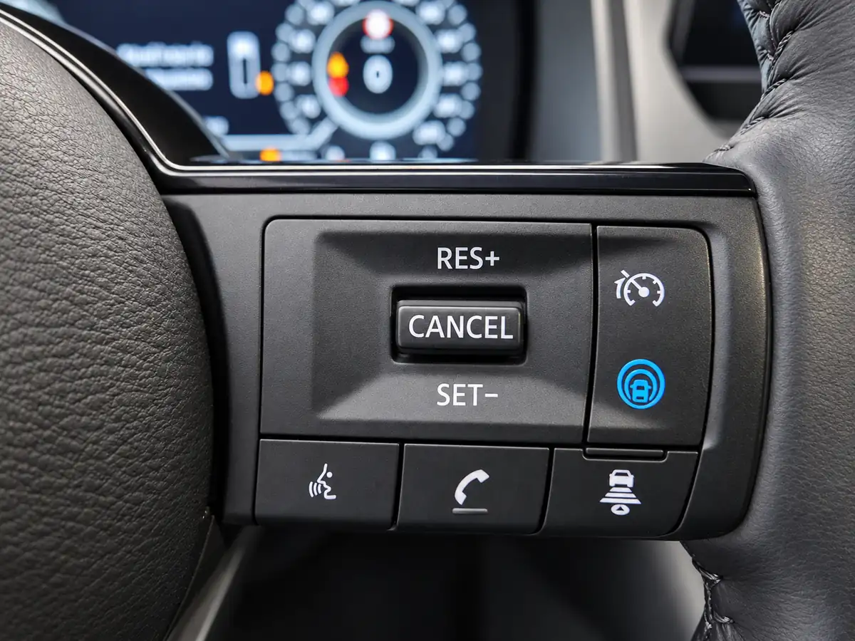 NISSAN_QASHQAI_AZUL_20260926_021