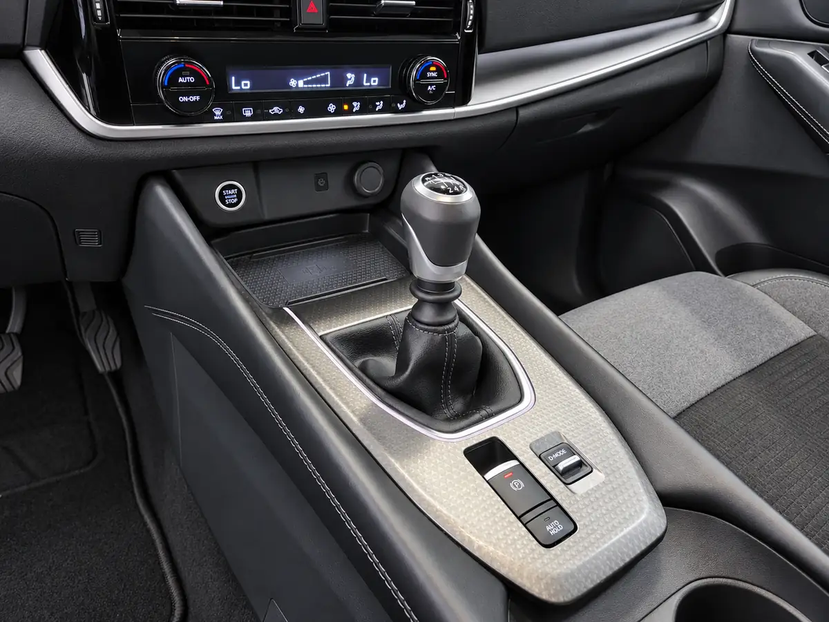 NISSAN_QASHQAI_AZUL_20260926_030