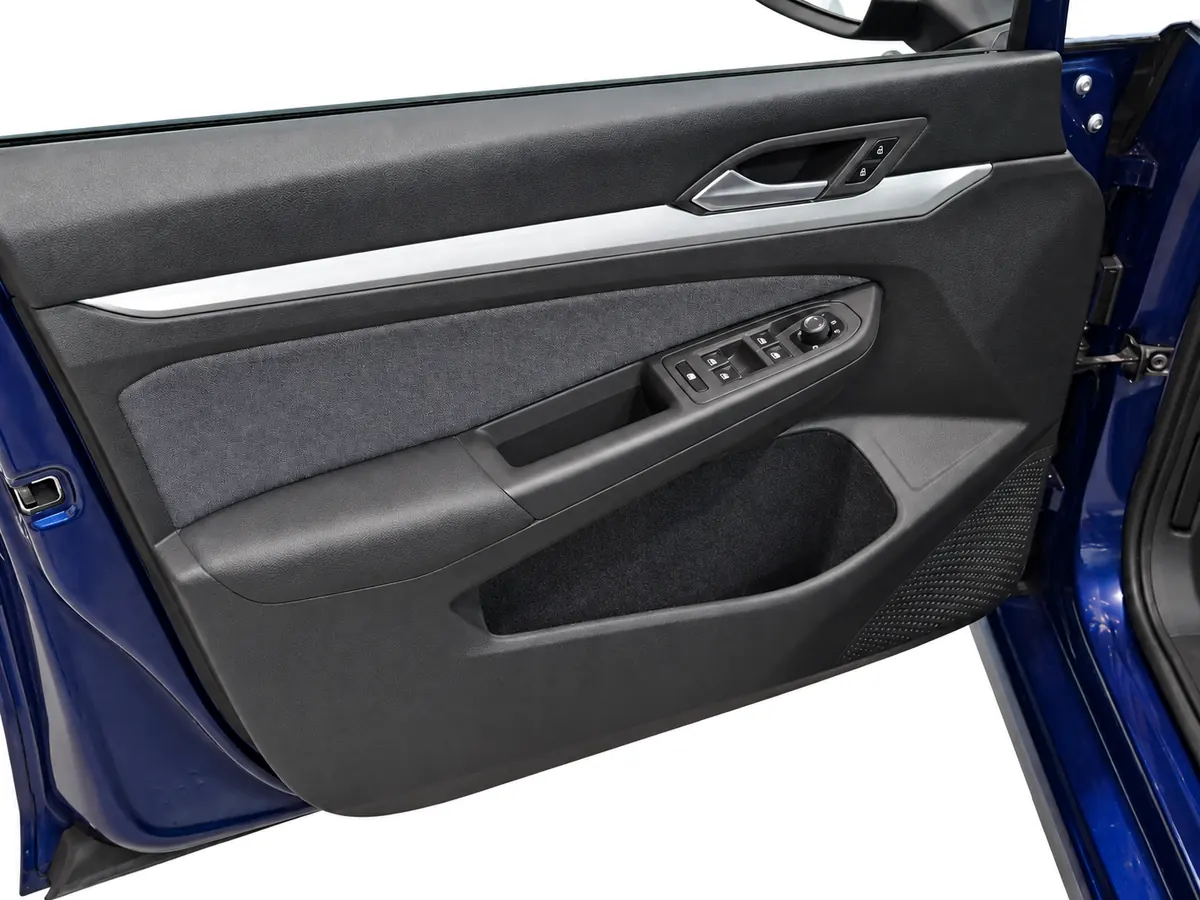 VOLKSWAGEN_GOLF_VARIANT_AZUL_20260928_017