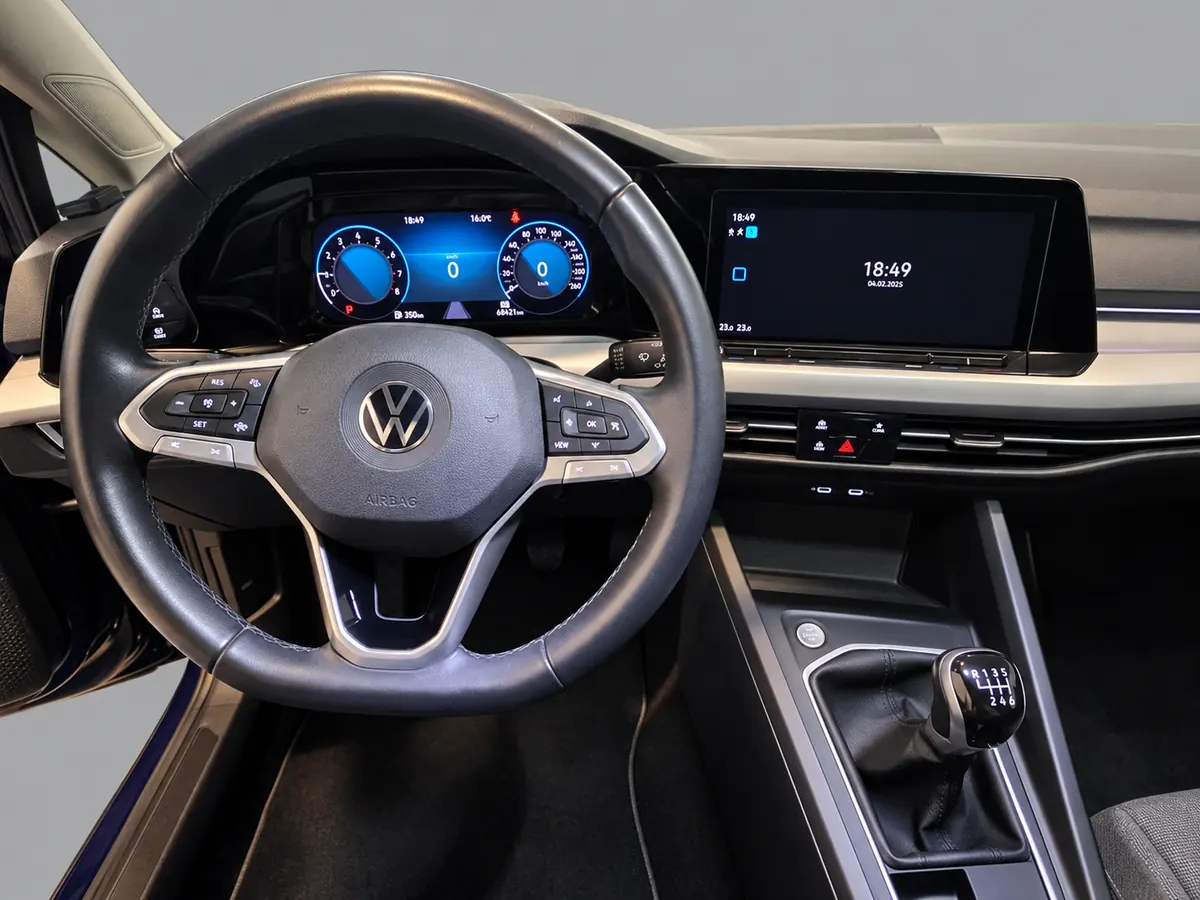 VOLKSWAGEN_GOLF_VARIANT_AZUL_20260928_019