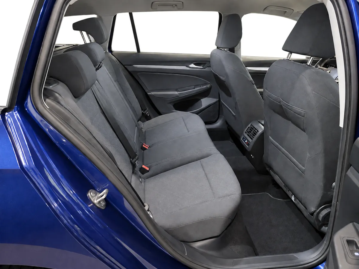 VOLKSWAGEN_GOLF_VARIANT_AZUL_20260928_034