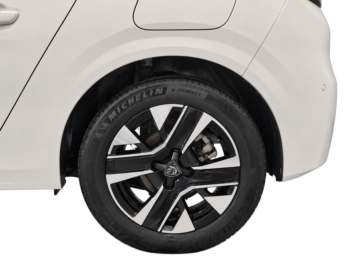 PEUGEOT_208_BLANCO_20260928_015