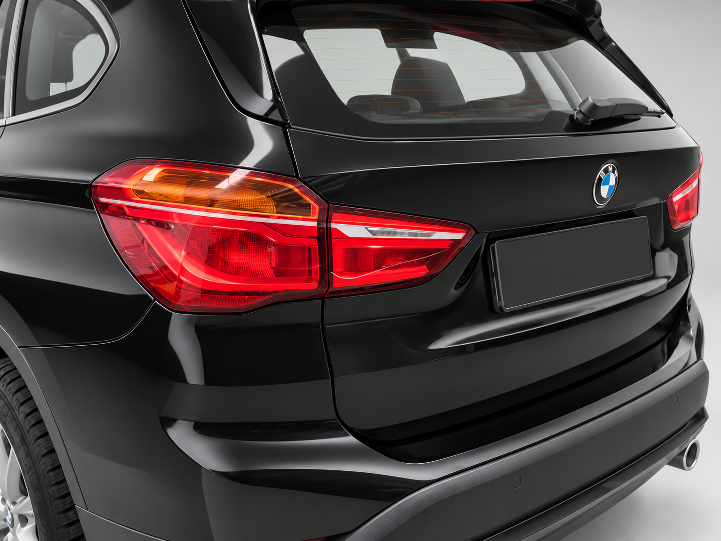 BMW_X1_NEGRO_015_FOTO