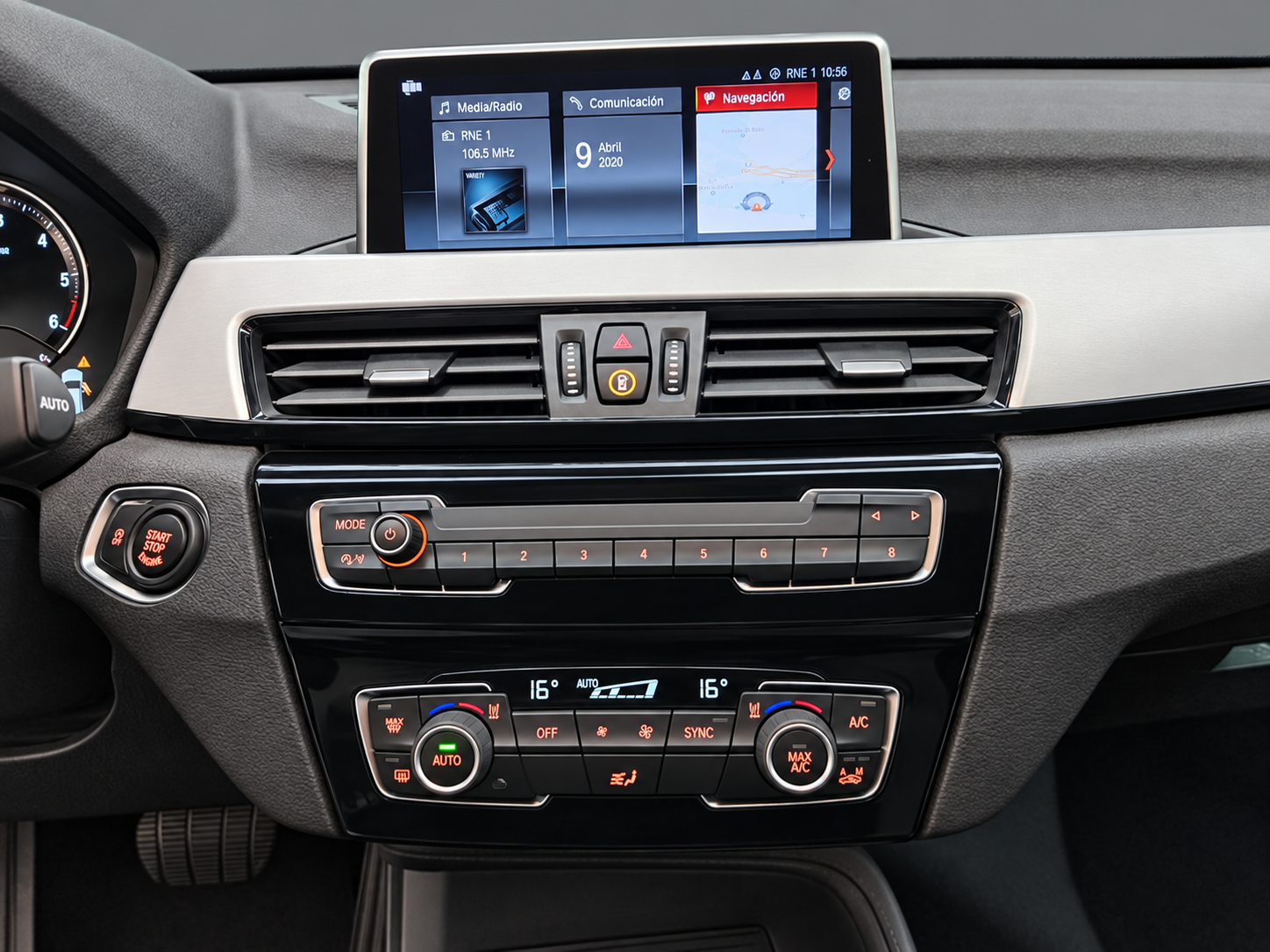 BMW_X1_NEGRO_032_FOTO