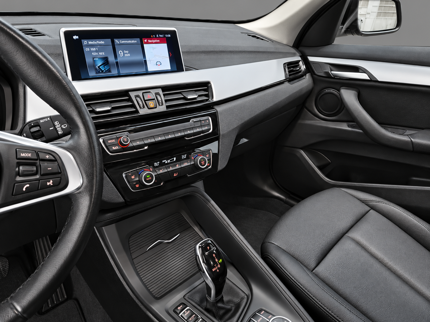 BMW_X1_NEGRO_035_FOTO