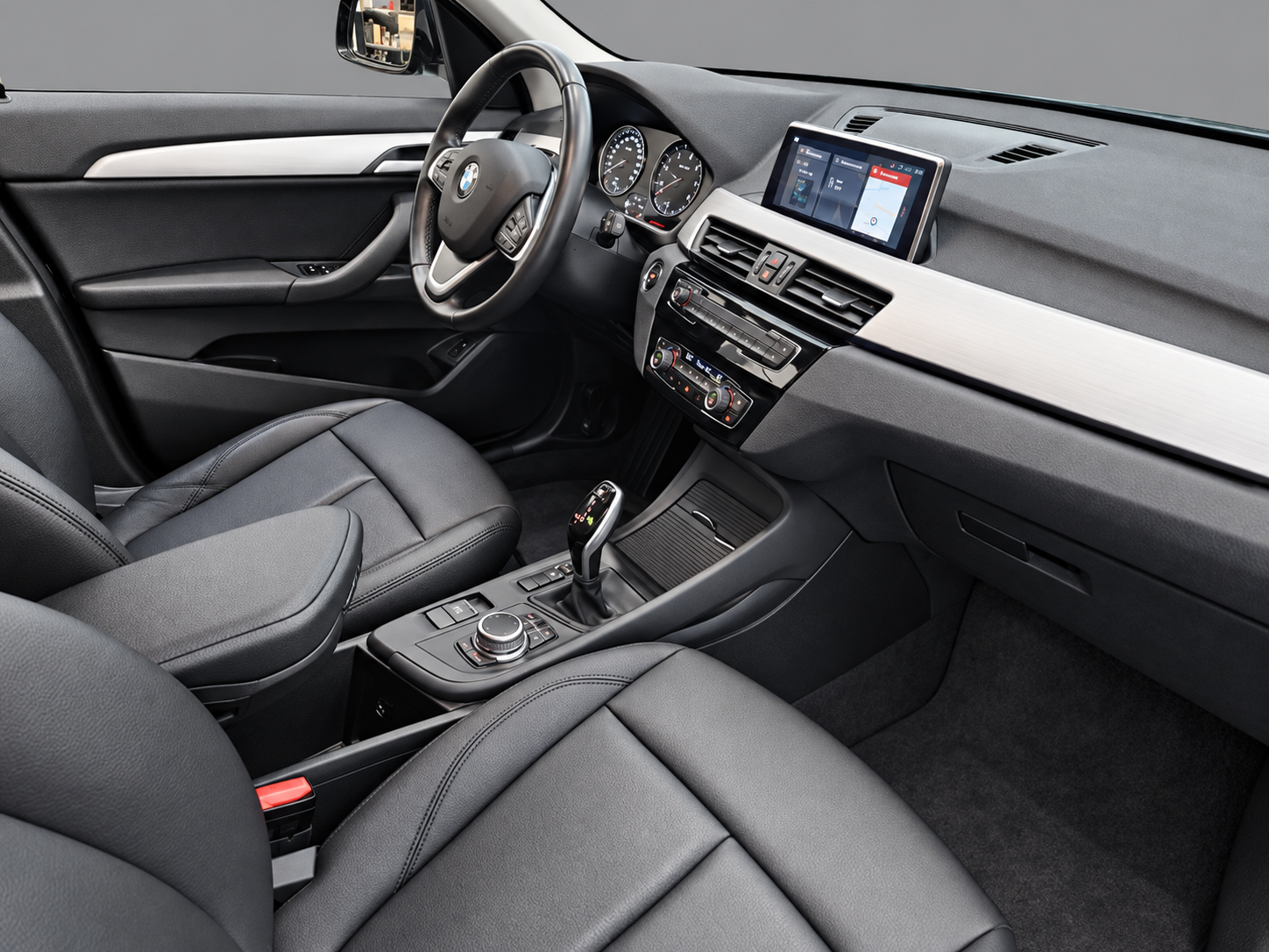 BMW_X1_NEGRO_038_FOTO
