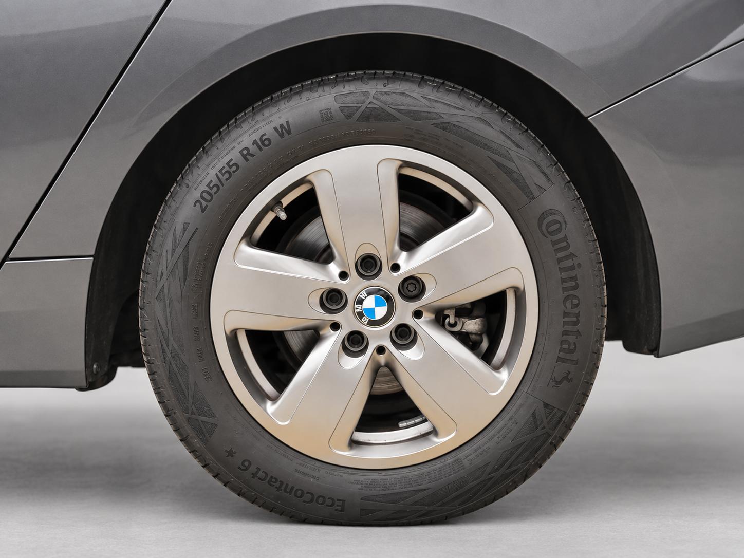 BMW_SERIE_1_016