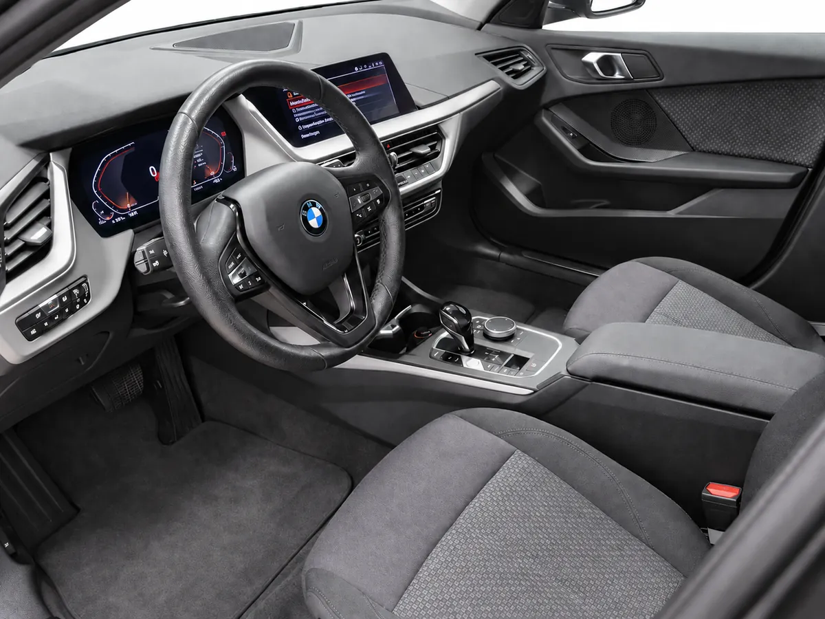 BMW_SERIE_1_GRIS_018