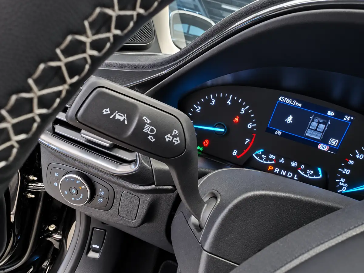 FORD_PUMA_NEGRO_20260925_023