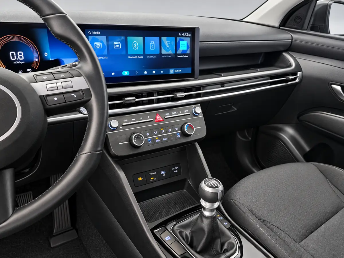 HYUNDAI_TUCSON_BLANCO_20260924_032