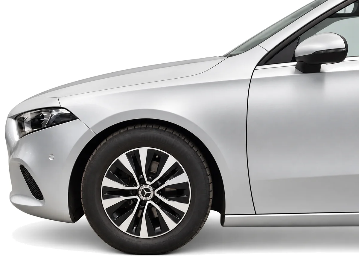MERCEDES_CLASE_A_PLATEADO_20260710_007