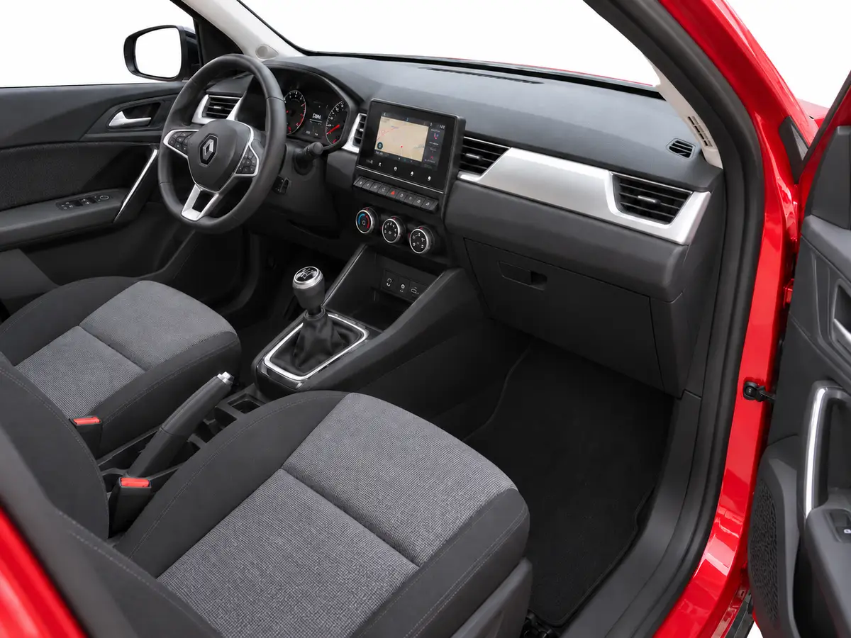RENAULT_CAPTUR_ROJO_GW450XQ_20261005_032_SALPICADERO_ACOMPANANTE
