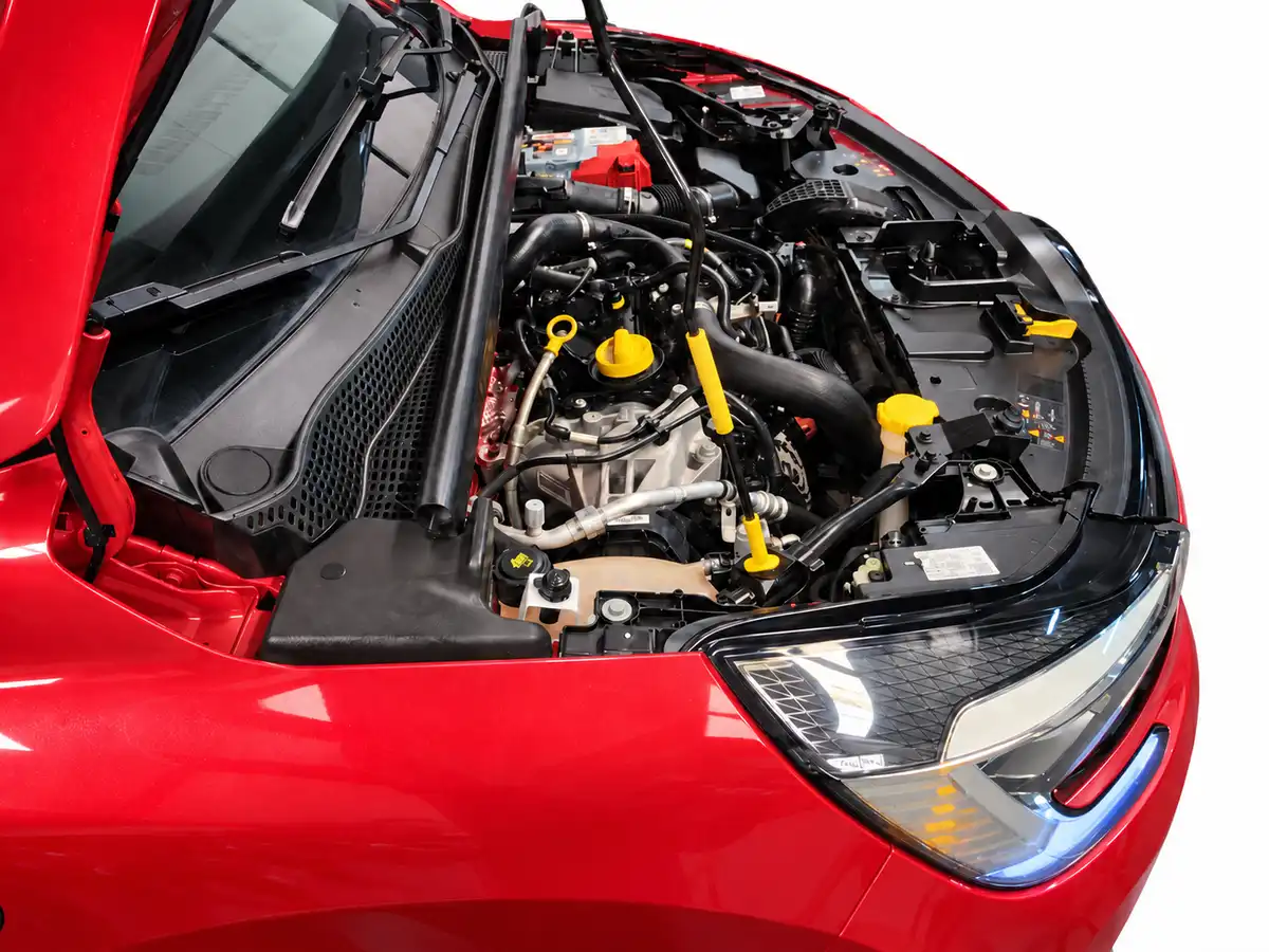 RENAULT_CAPTUR_ROJO_GW450XQ_20261005_038_MOTOR_LATERAL