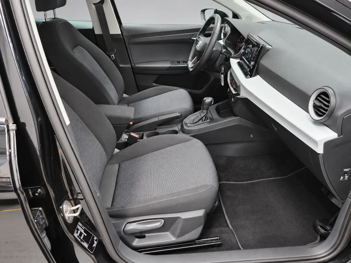 SEAT_IBIZA_NEGRO_20260722_034