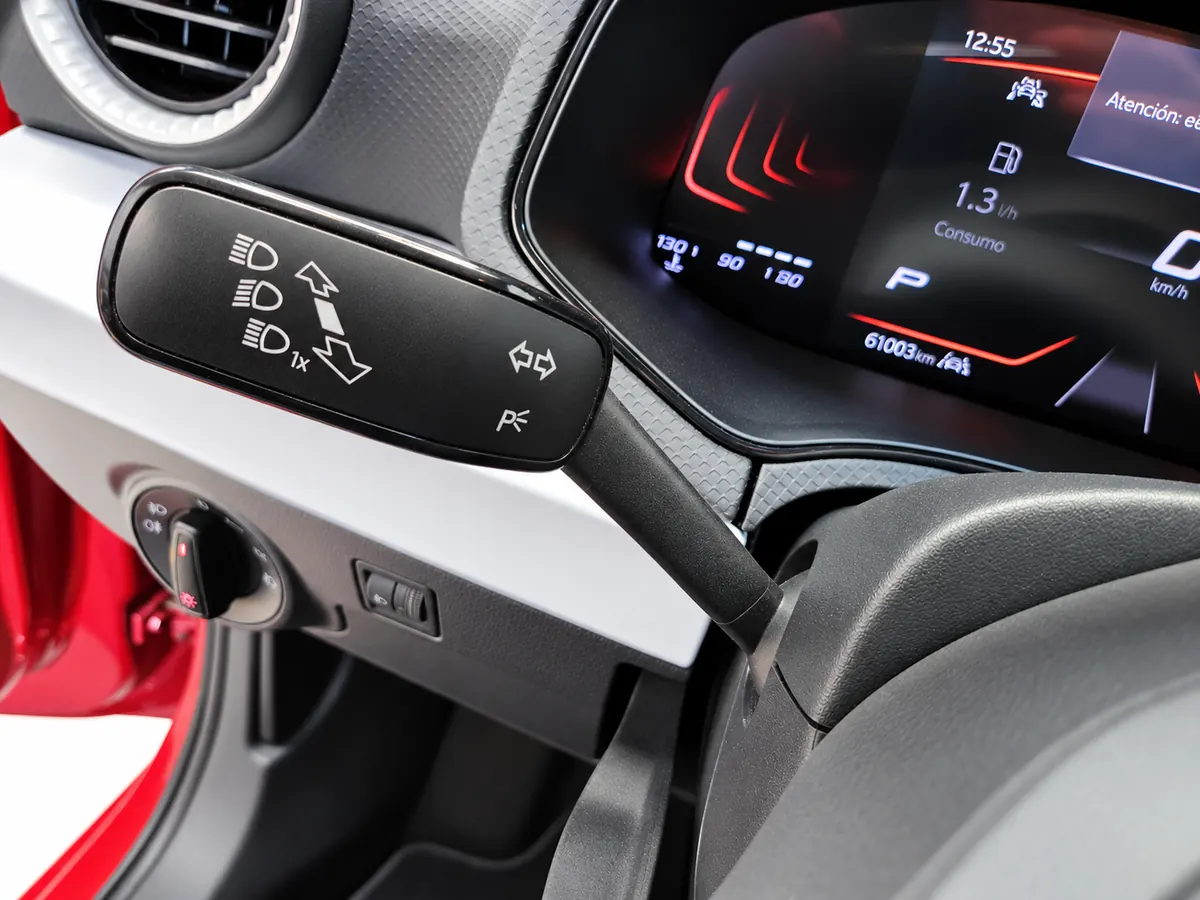 SEAT_IBIZA_ROJO_20261002_023_FOTO_125515