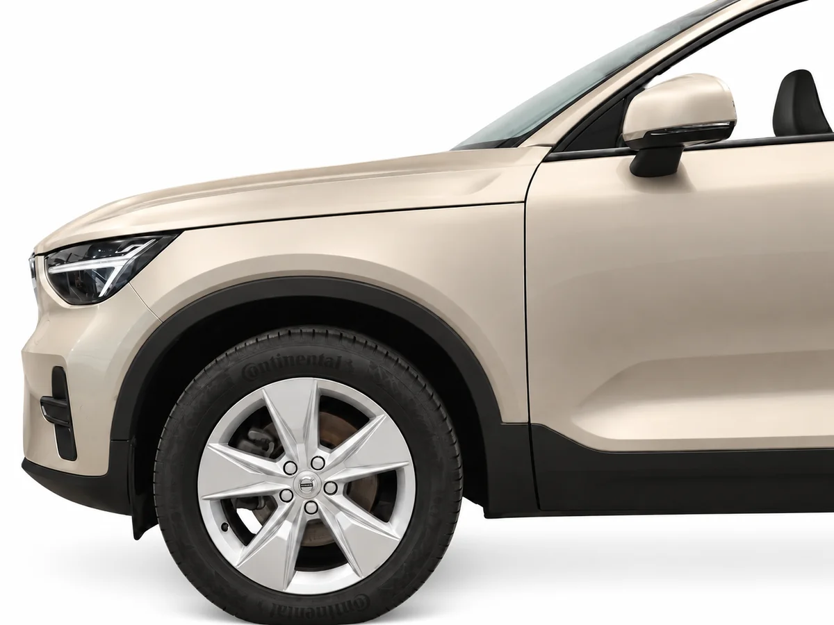 VOLVO_XC40_BEIGE_20260818_007