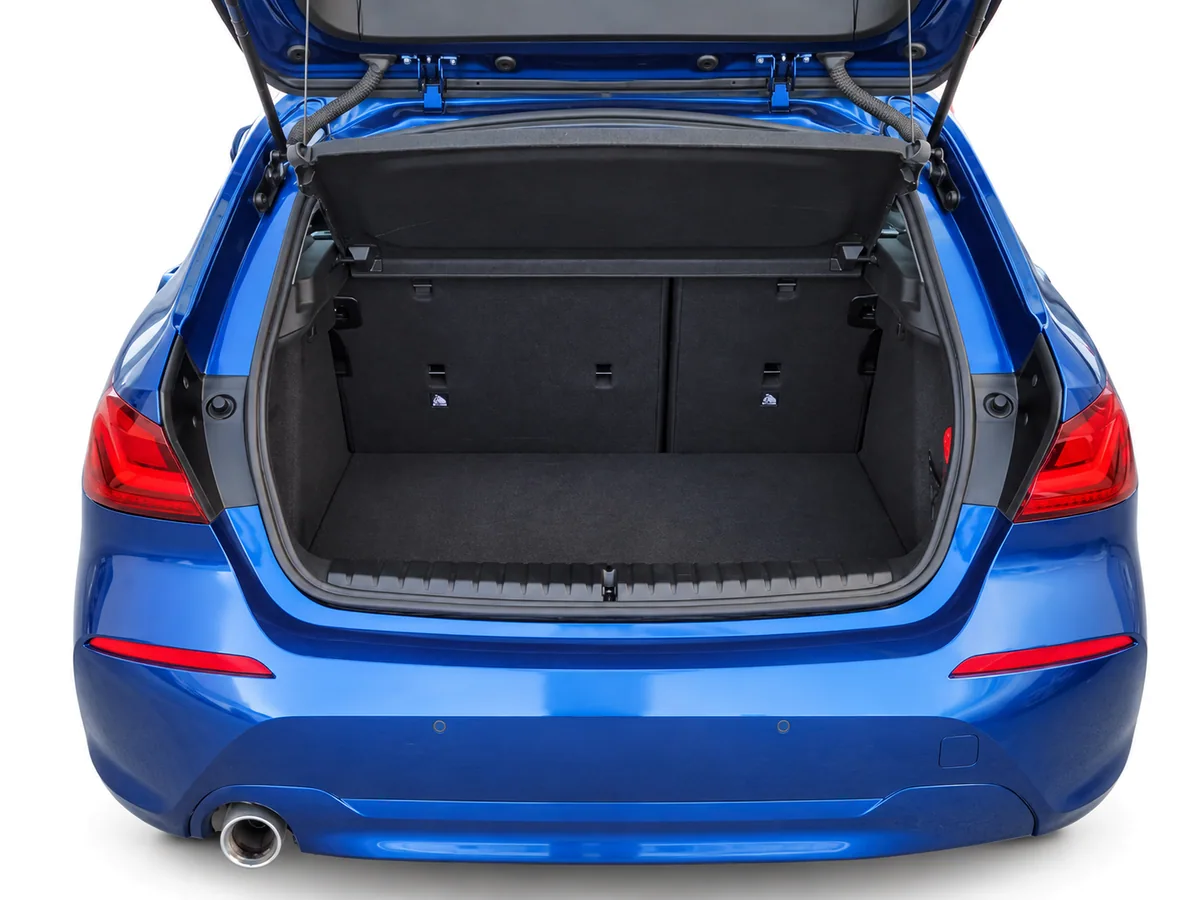 BMW_SERIE_1_AZUL_MANUAL_010_PORTON_ABIERTO
