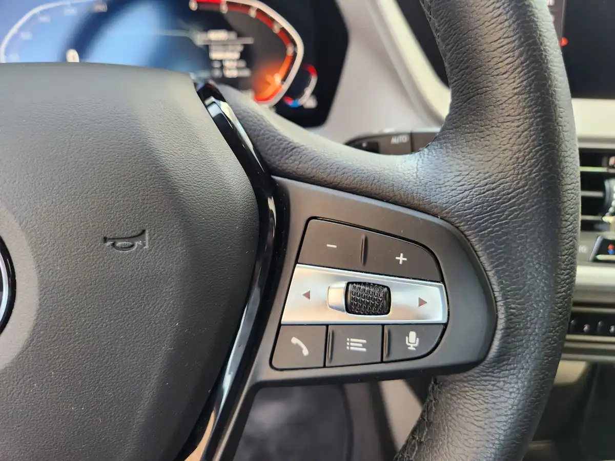 BMW_SERIE_1_AZUL_MANUAL_021_MANDOS_VOLANTE_DERECHA