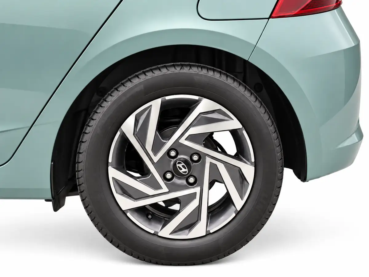 HYUNDAI_I20_VERDE_20260925_014