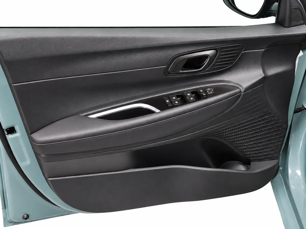 HYUNDAI_I20_VERDE_20260925_015