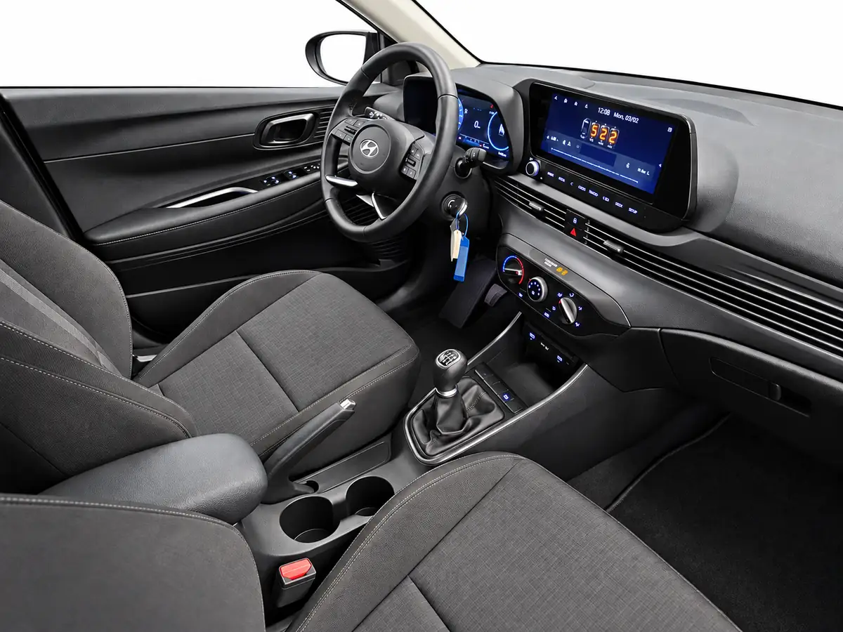 HYUNDAI_I20_VERDE_20260925_032