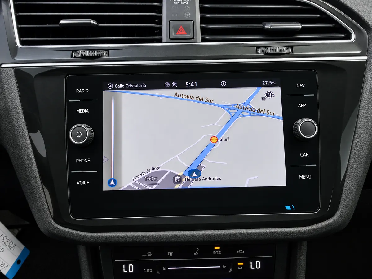 VOLKSWAGEN_TIGUAN_GRIS_20260918_028