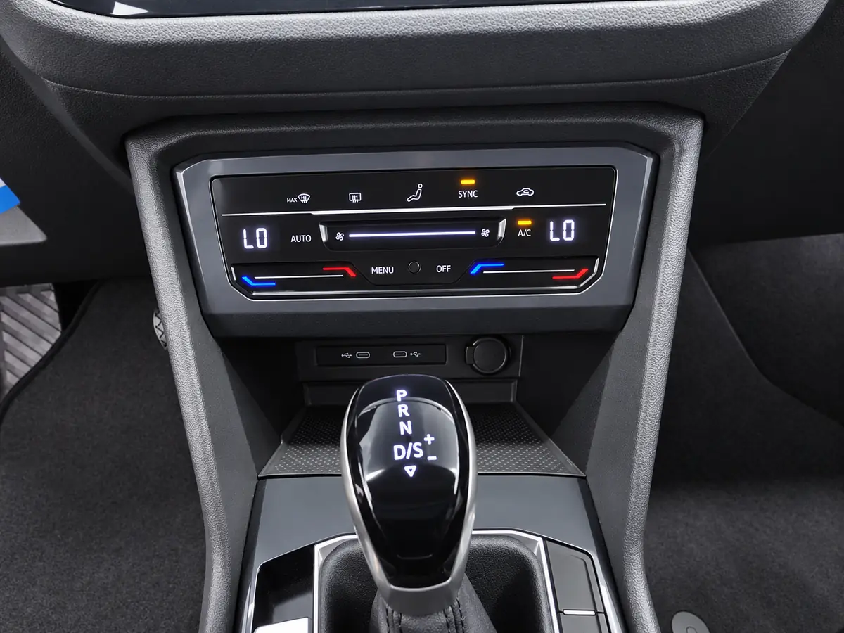 VOLKSWAGEN_TIGUAN_GRIS_20260918_030