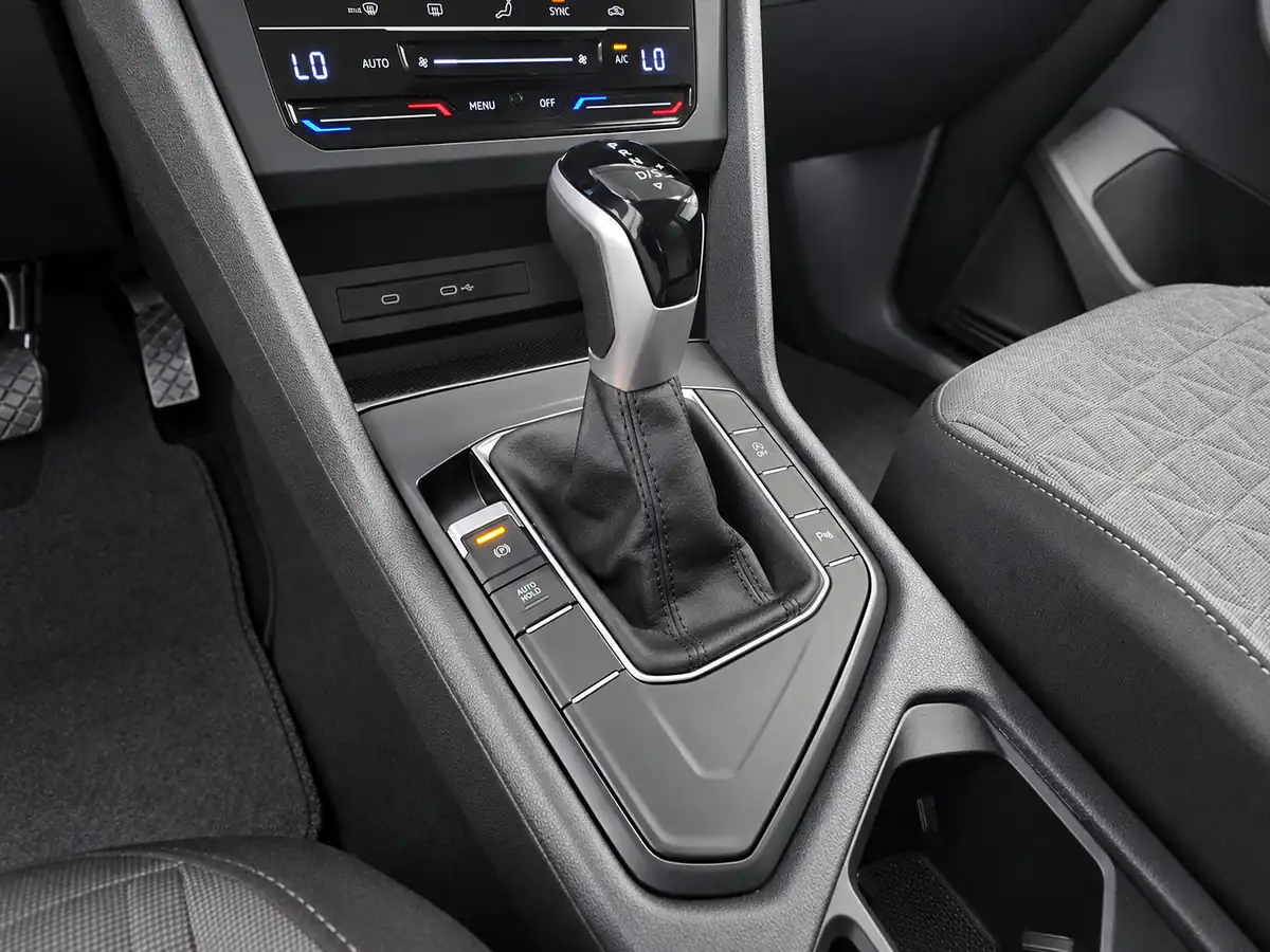 VOLKSWAGEN_TIGUAN_GRIS_20260918_031