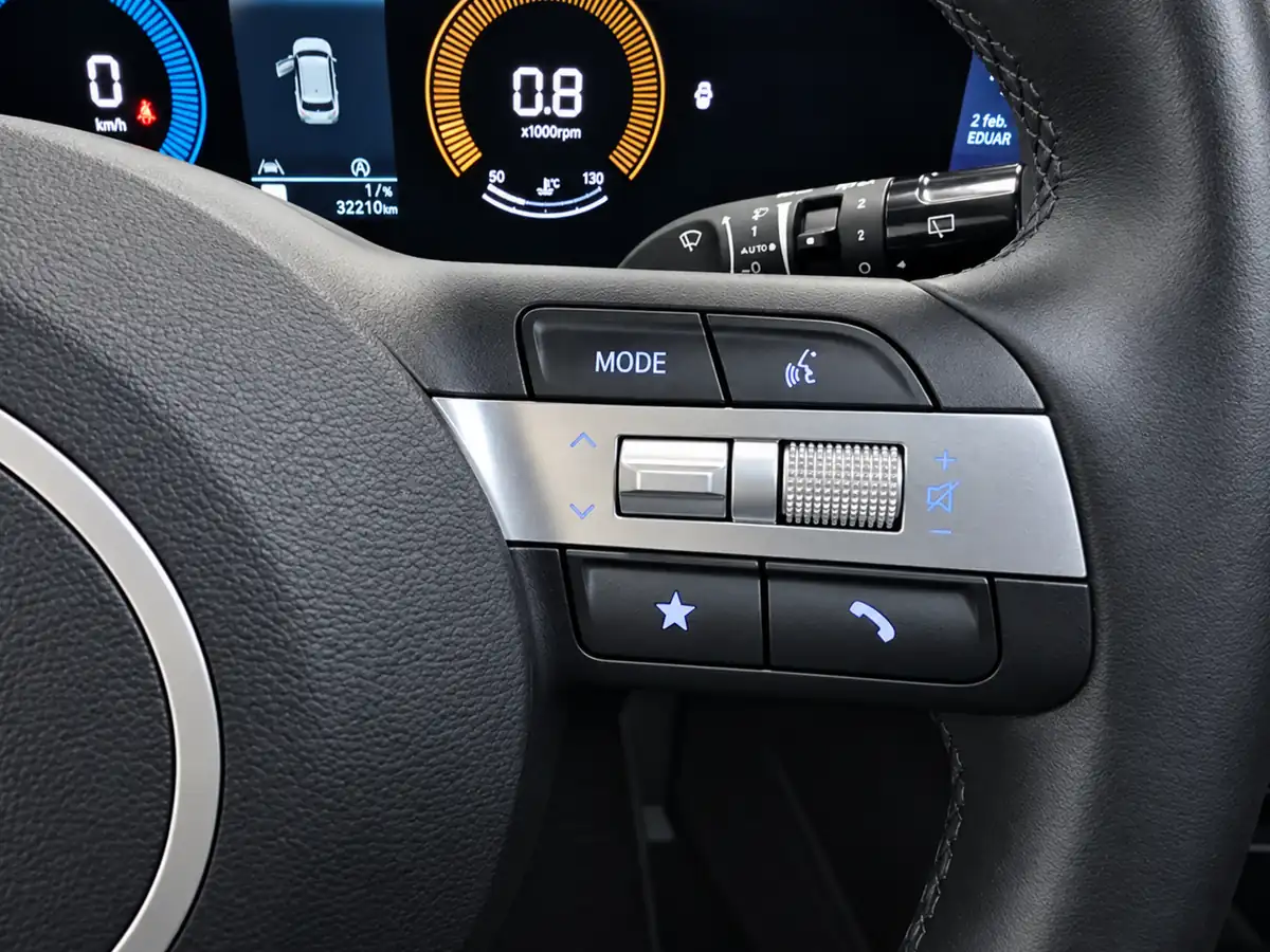 HYUNDAI_TUCSON_GRIS_20260924_019