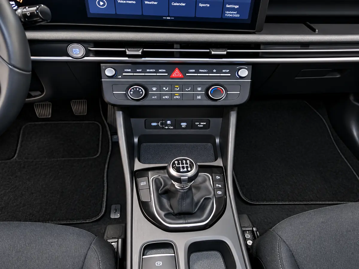 HYUNDAI_TUCSON_GRIS_20260924_024