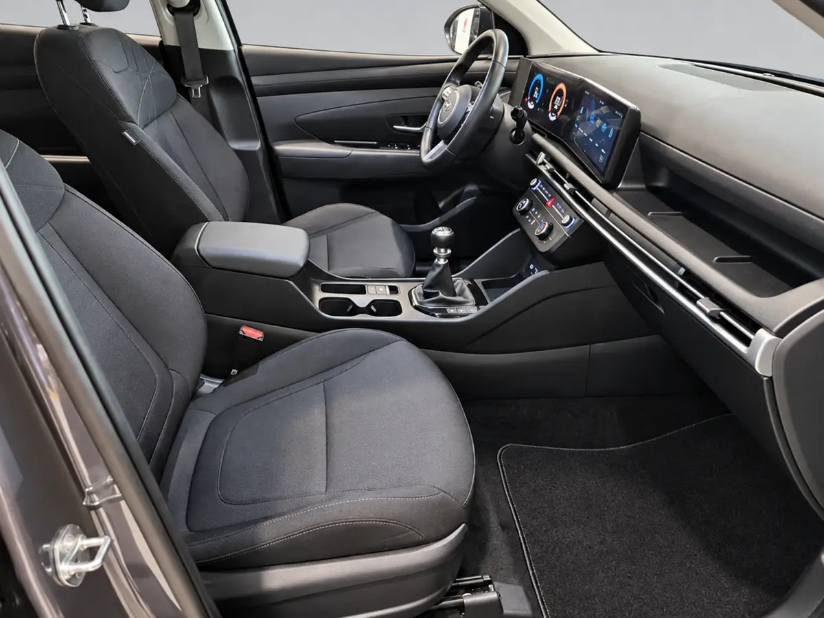 HYUNDAI_TUCSON_GRIS_20260924_030