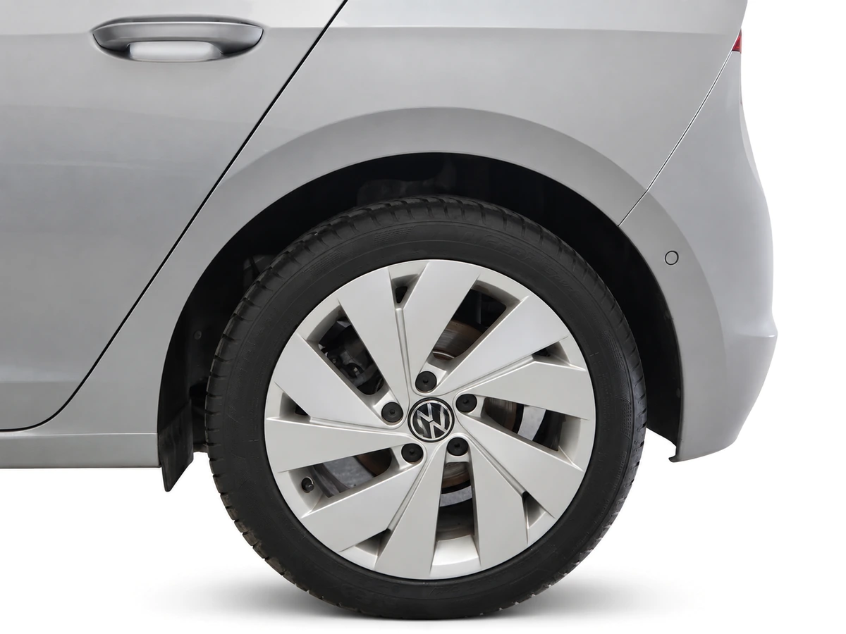 VOLKSWAGEN_GOLF_GRIS_20260930_016_FOTO