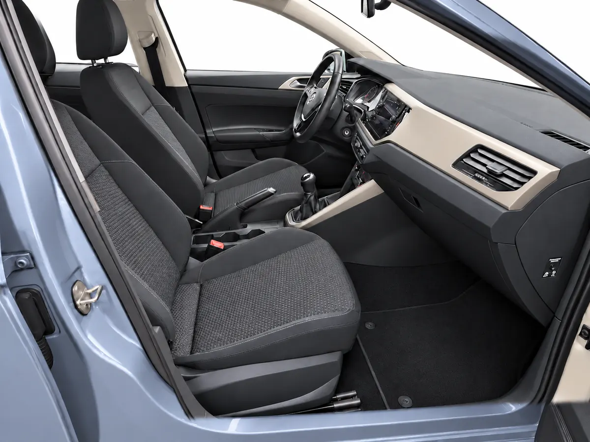 VOLKSWAGEN_POLO_GRIS_20260930_032_FOTO