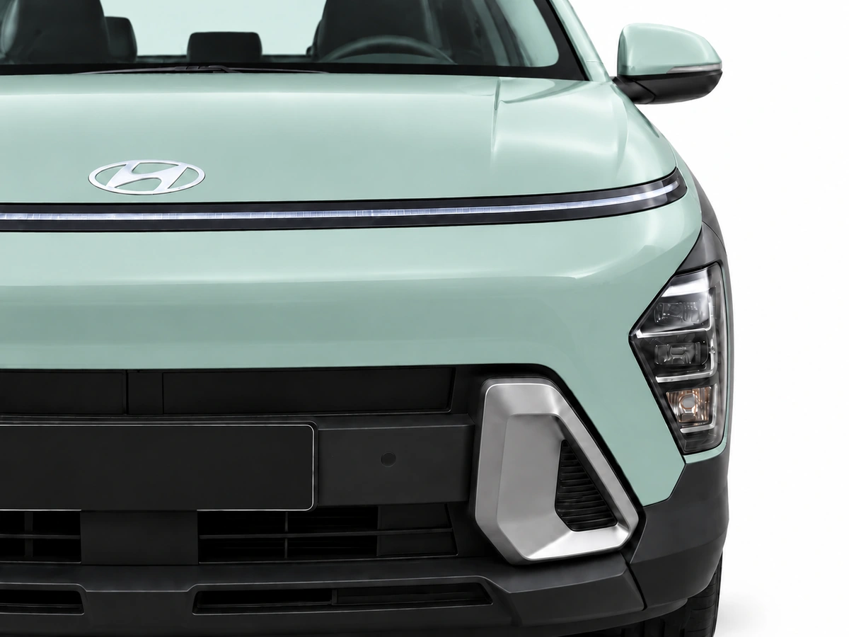 HYUNDAI_KONA_VERDE_0389NJD_WEB_20261006_005_DETALLE_FRONTAL