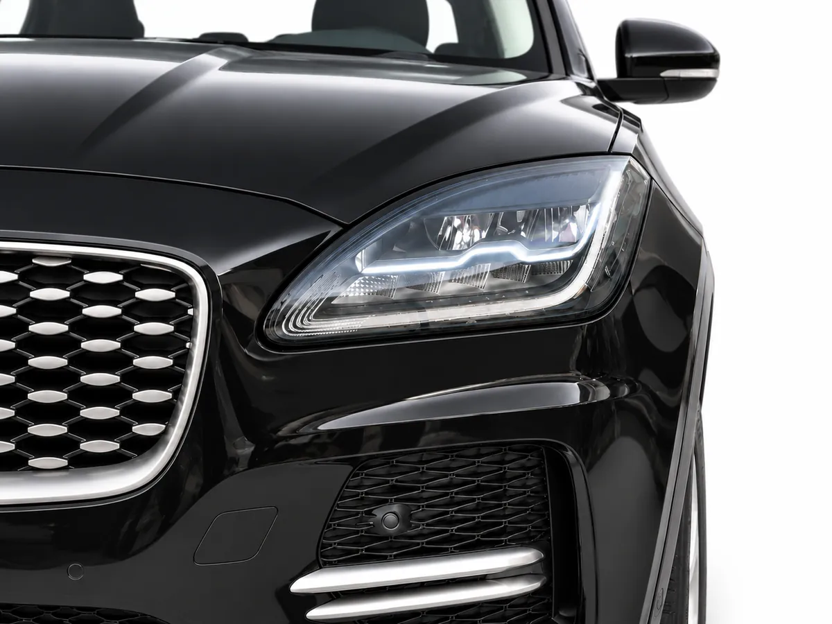 JAGUAR_EPACE_NEGRO_7103LRX_WEB_005_DETALLE_FRONTAL