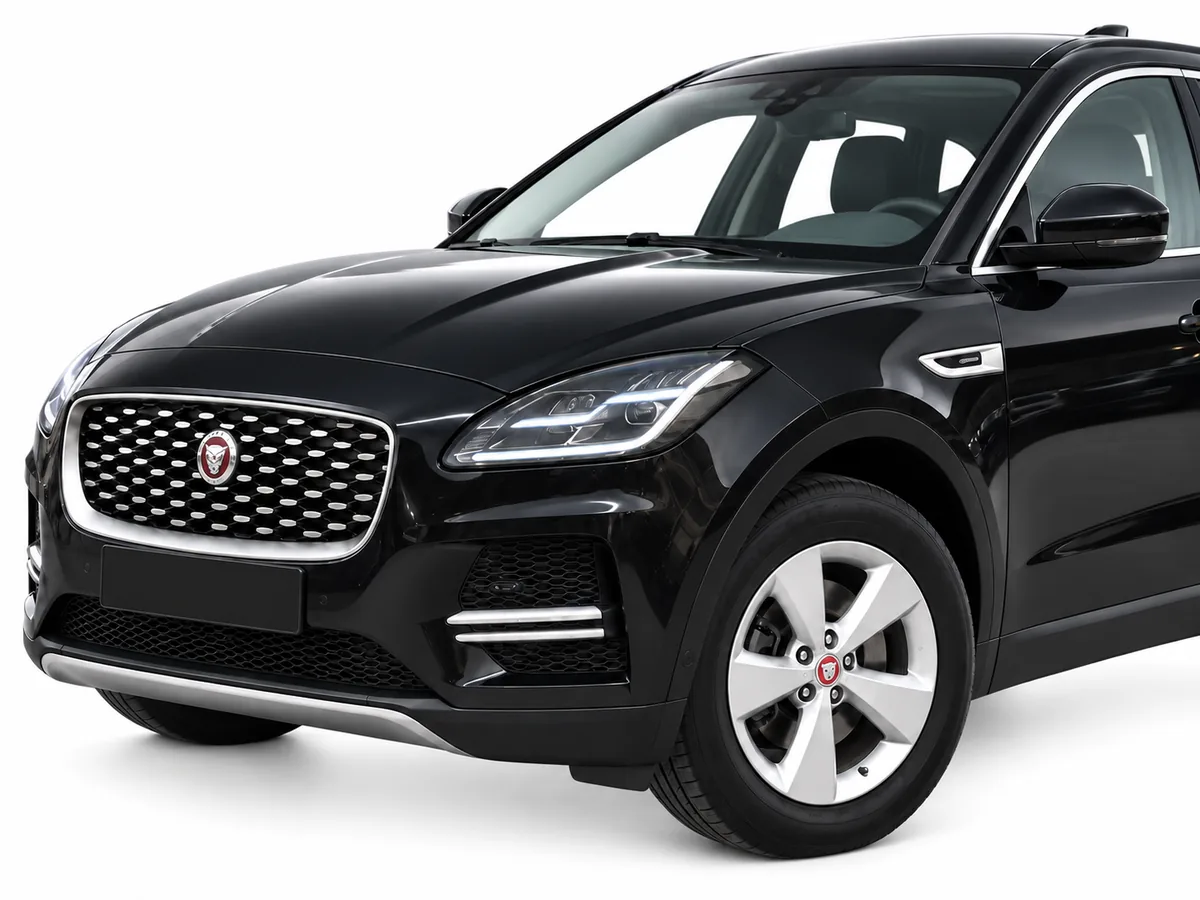 JAGUAR_EPACE_NEGRO_7103LRX_WEB_006_FRONTAL_TRES_CUARTOS
