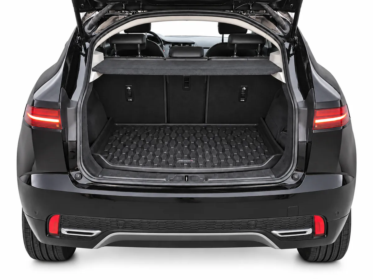 JAGUAR_EPACE_NEGRO_7103LRX_WEB_010_PORTON_ABIERTO