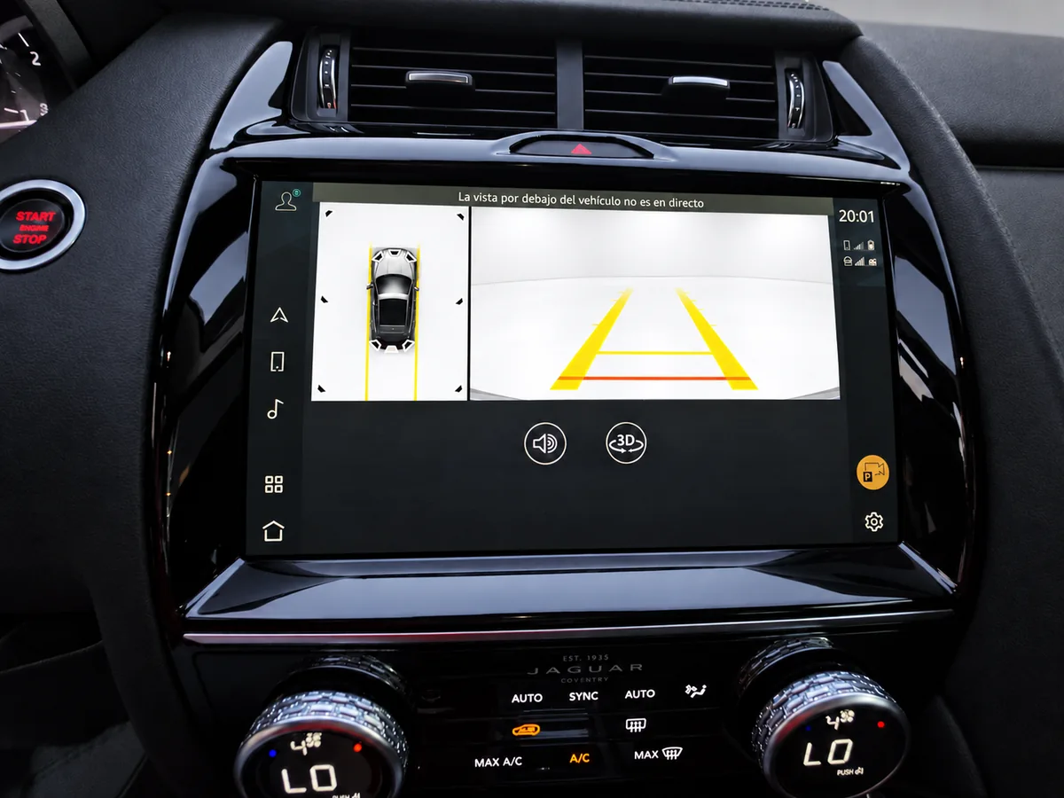 JAGUAR_EPACE_NEGRO_7103LRX_WEB_030_CAMARA_TRASERA
