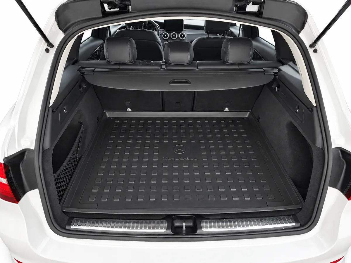 MERCEDES_GLC_BLANCO_2706KPT_20261008_011_MALETERO