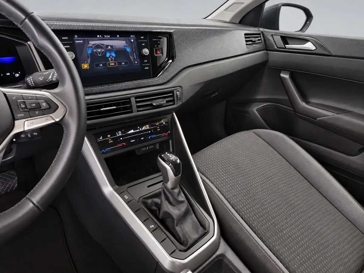 VOLKSWAGEN_TAIGO_GRIS_AZULADO_20261001_021