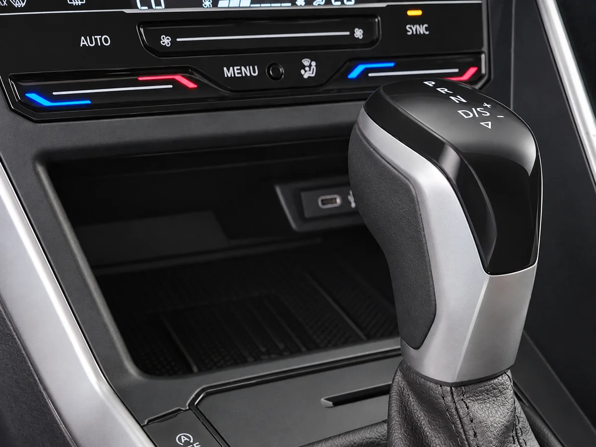 VOLKSWAGEN_TAIGO_GRIS_AZULADO_20261001_031