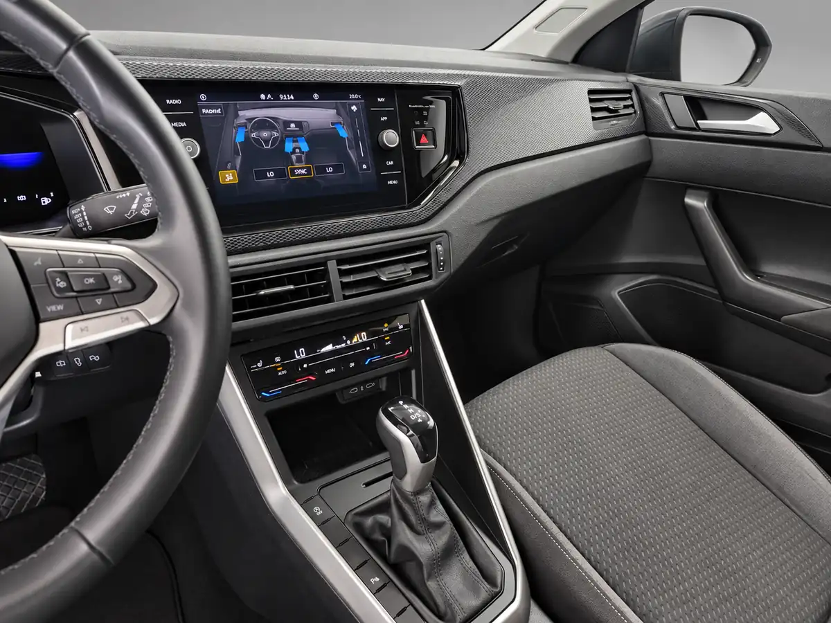 VOLKSWAGEN_TAIGO_GRIS_AZULADO_20261001_032